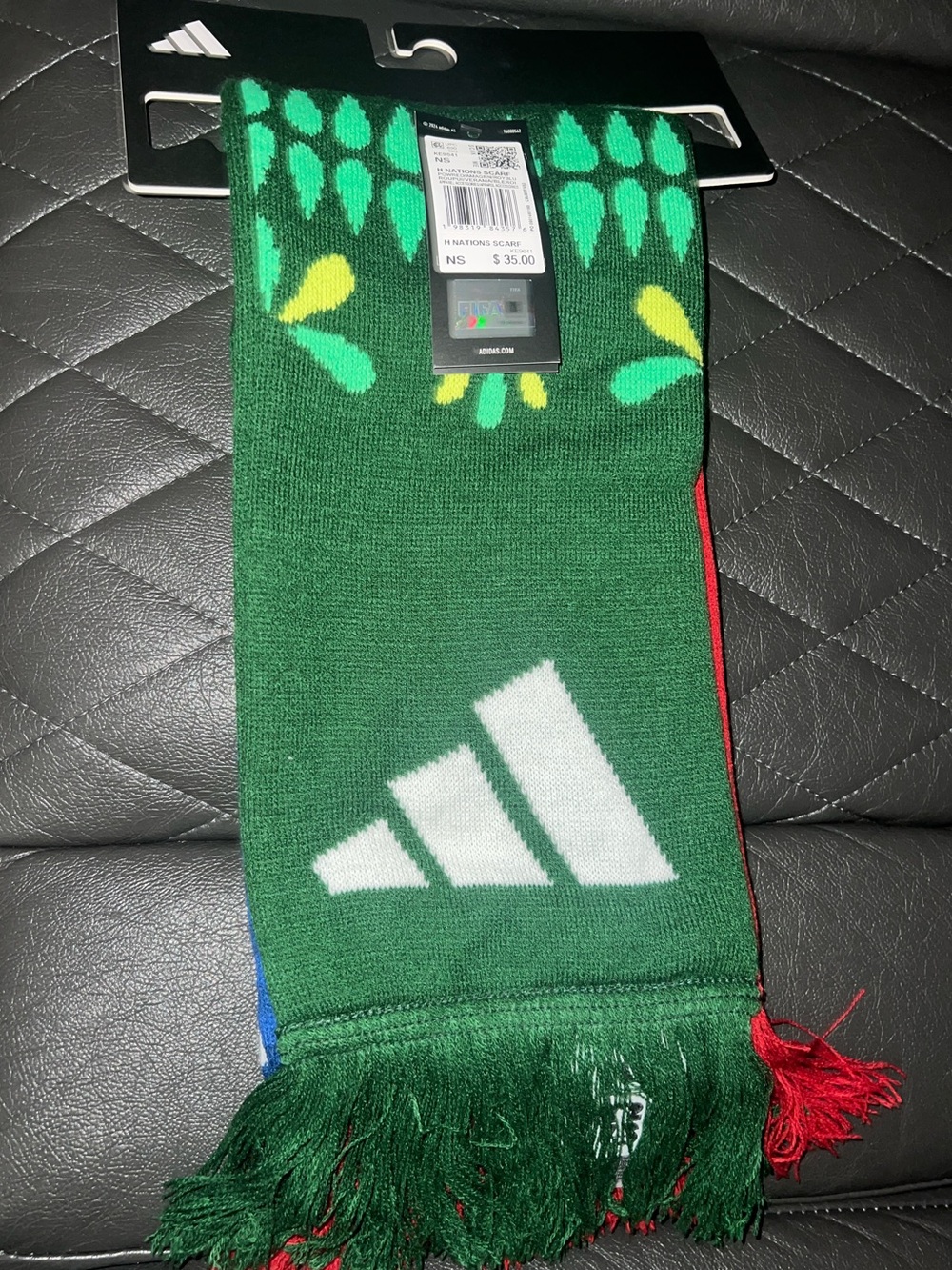 H nations scarf